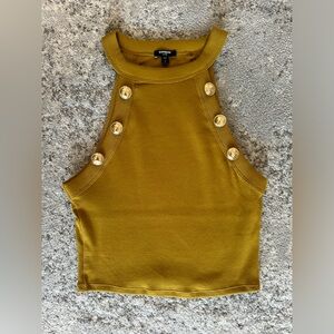EXPRESS NWT Mustard Sleeveless Top with Button Accents SMALL